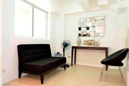 San Agustin Residences Makati City Екстер'єр фото