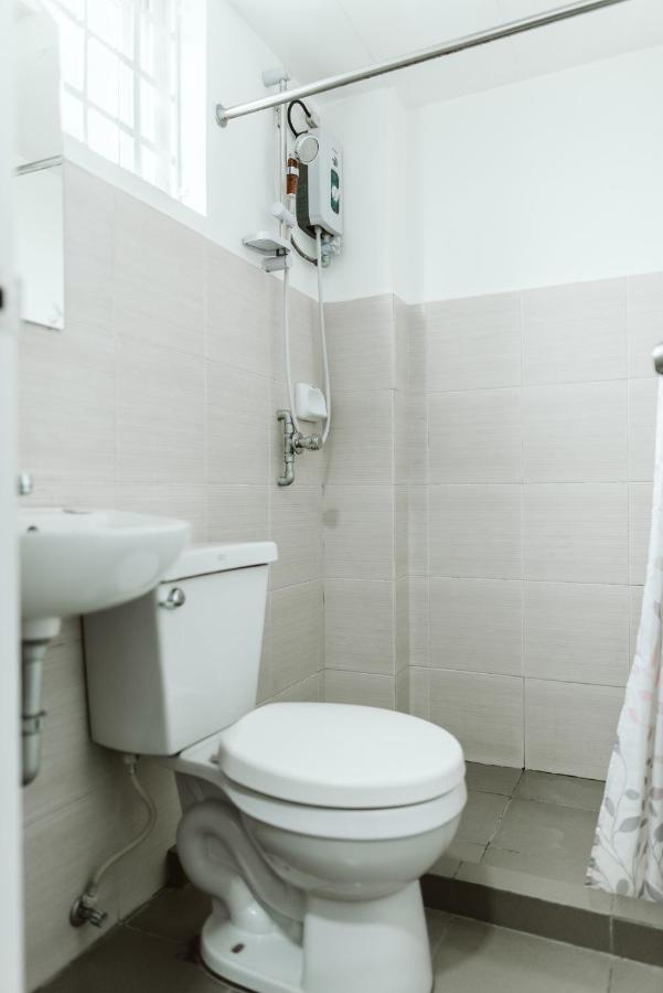 San Agustin Residences Makati City Екстер'єр фото